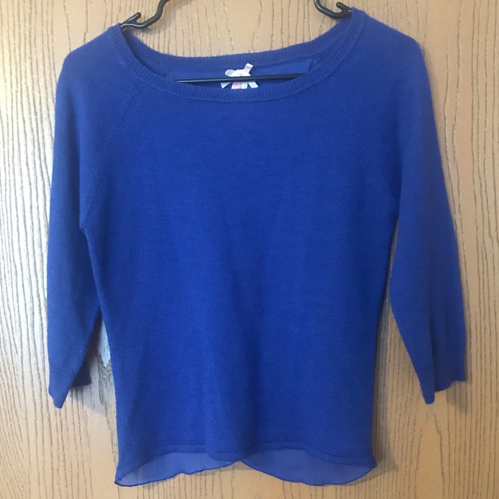 Derek Heart Sweater - Picture 4 of 7